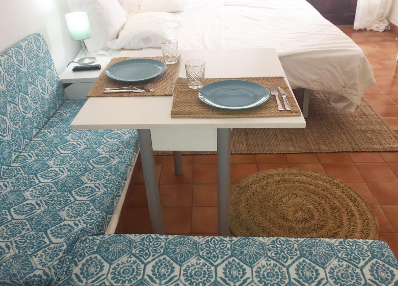 Apartamentos Albertos 산타 에우랄리아 데 리오 외부 사진