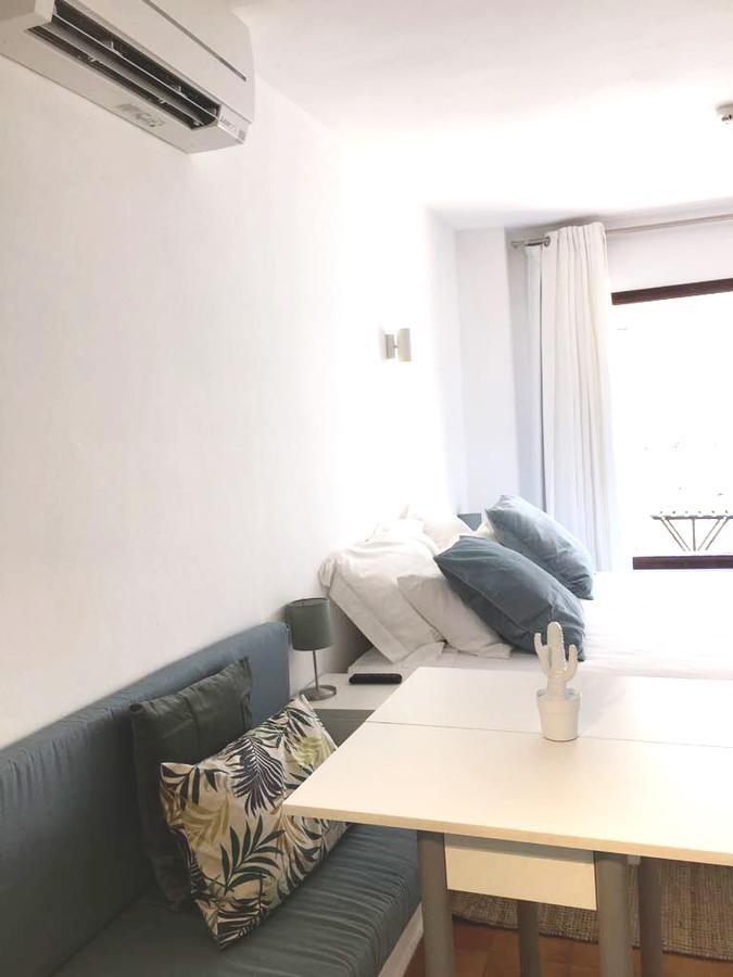 Apartamentos Albertos 산타 에우랄리아 데 리오 외부 사진