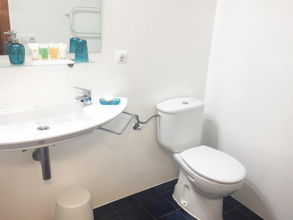 Apartamentos Albertos 산타 에우랄리아 데 리오 외부 사진